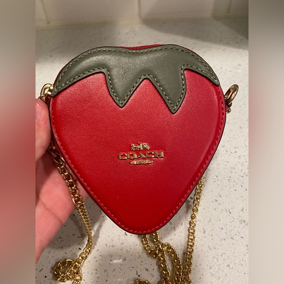 NWT Coach Strawberry Coin Pouch - Picture 2 of 10